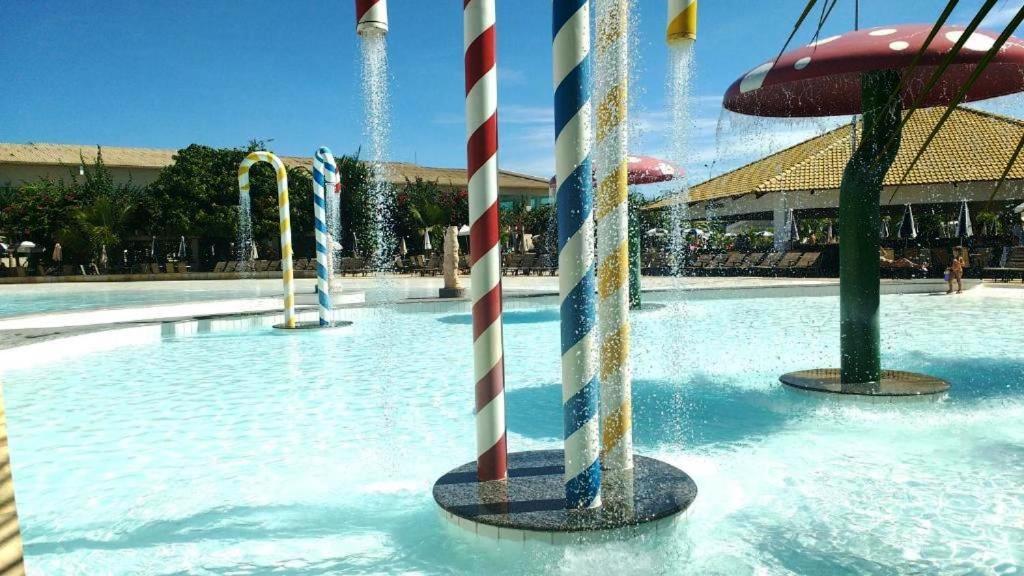 Lacqua diroma com fogão, geladeira, micro-ondas, Park aquático 24h, acomoda até 5 pessoas Caldas Novas Esterno foto